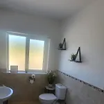Luxurious 4-bed House In Town *