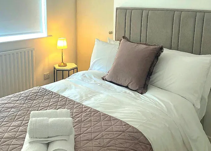 Fox S Rest - 4 Bedroom House * Tipperary